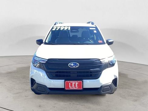 Used 2025 Subaru Forester AWD/4WD image 8
