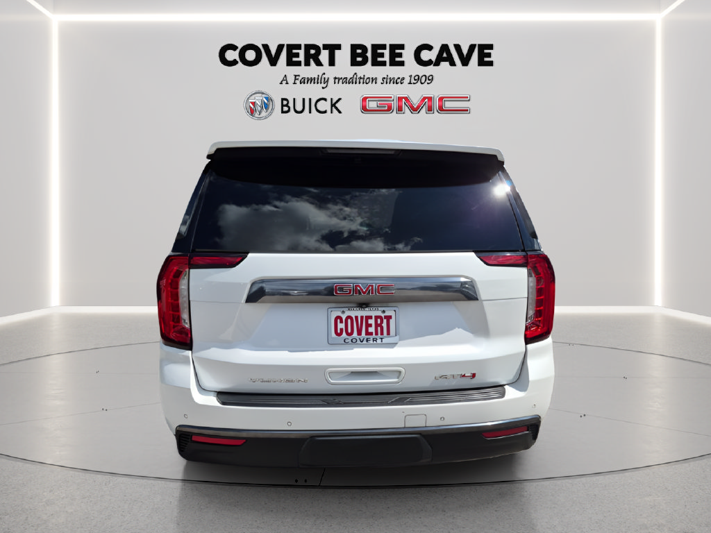 Used 2023 GMC Yukon XL AT4 w/ AT4 Premium Package AWD/4WD image 8