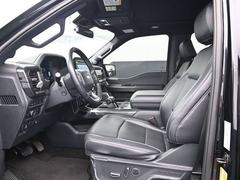 Used 2022 Ford F150 Lariat w/ Equipment Group 502A High AWD/4WD image 19
