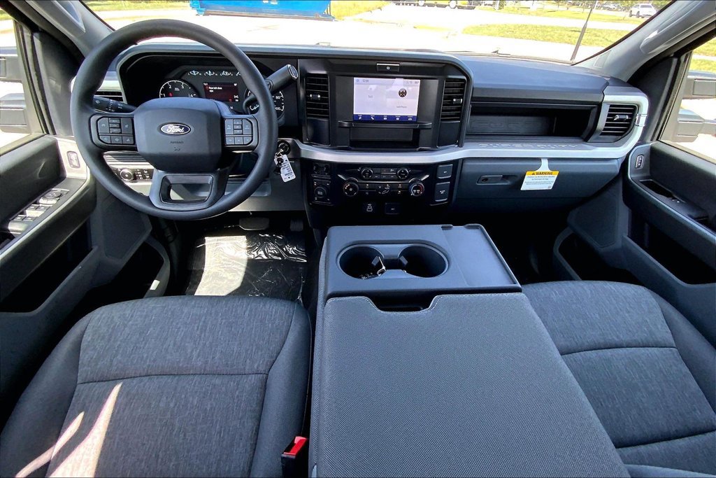 New 2027 Ford F250 XL w/ STX Appearance Package AWD/4WD image 5