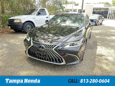 Used 2024 Lexus ES 350 w/ Premium Package FWD image 1