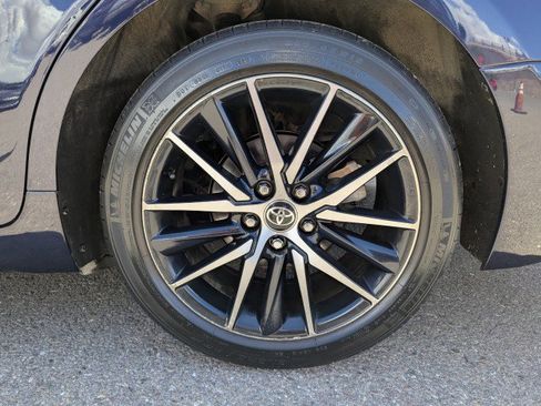 Used 2021 Toyota Camry SE FWD image 21