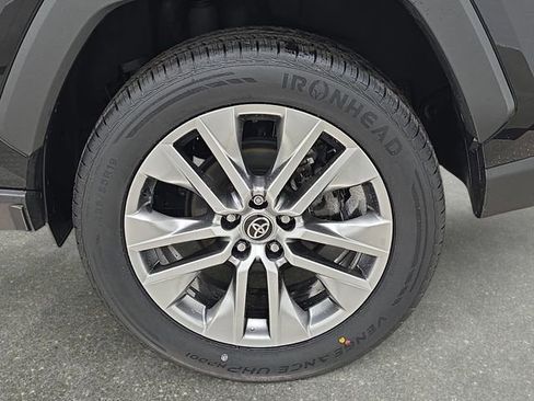 Certified 2023 Toyota RAV4 XLE Premium AWD/4WD image 28