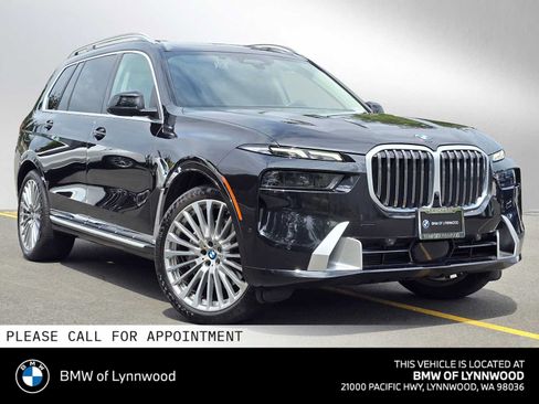 Used 2024 BMW X7 xDrive40i AWD/4WD image 1