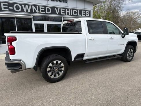 Certified 2024 Chevrolet Silverado 2500 LT AWD/4WD image 3