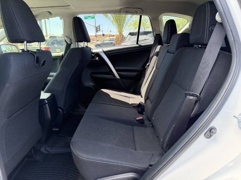 Used 2018 Toyota RAV4 XLE w/ Plus Extra Value Package FWD image 11