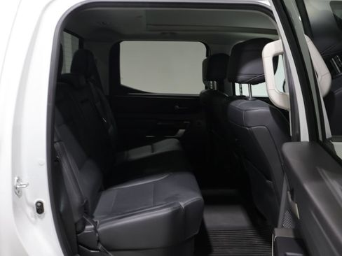 Used 2024 Toyota Tundra Limited AWD/4WD image 21