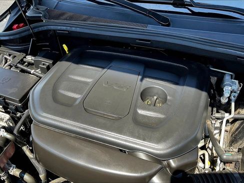Used 2021 Jeep Grand Cherokee Laredo AWD/4WD image 33