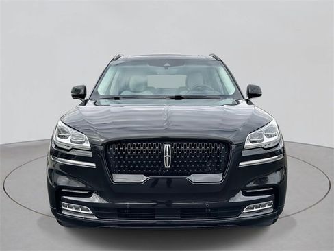 Used 2023 Lincoln Aviator Black Label w/ Jet Package image 32