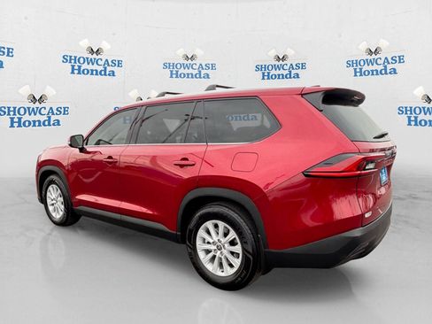 Used 2025 Toyota Grand Highlander FWD image 5