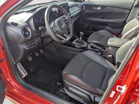 Used 2020 Kia Forte GT image 9
