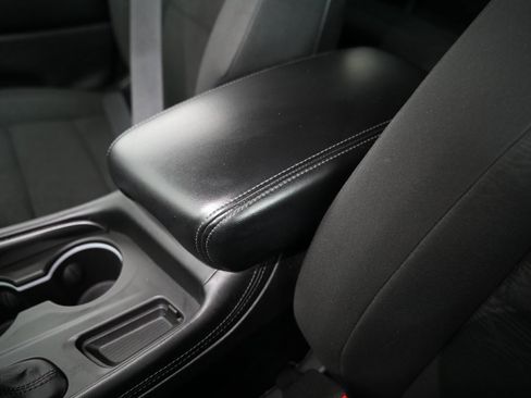 Used 2021 Dodge Durango SXT image 27