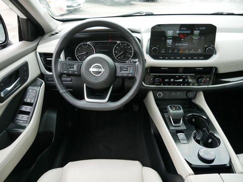 Certified 2023 Nissan Rogue SL w/ SL Premium Package image 13