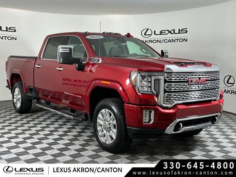 Used 2022 GMC Sierra 2500 Denali AWD/4WD image 1