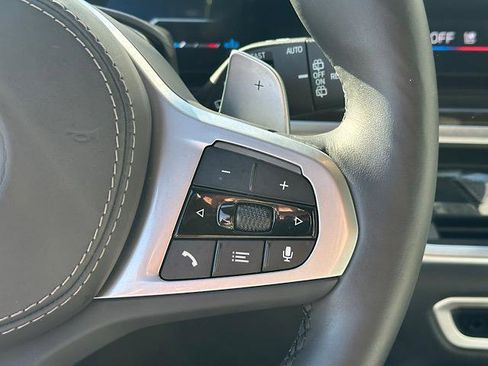 Certified 2025 BMW X7 xDrive40i image 27