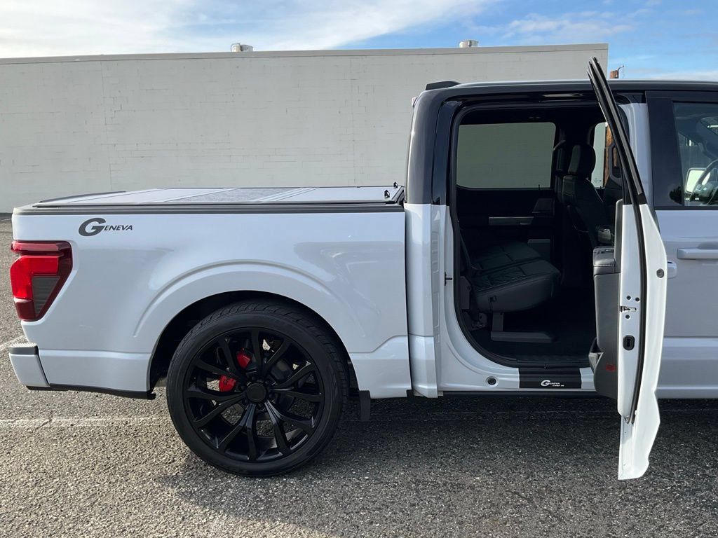 New 2025 Ford F150 XLT w/ Equipment Group 303A High AWD/4WD image 32