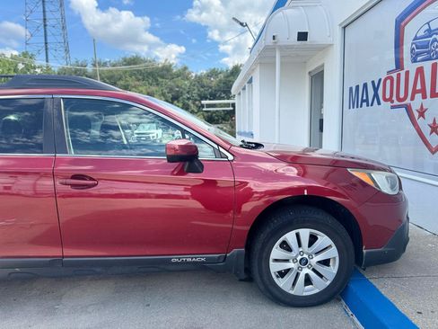 Used 2017 Subaru Outback 2.5i Premium w/ Popular Package #2 AWD/4WD image 33