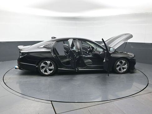 Used 2020 Honda Accord EX image 51