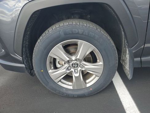 Used 2023 Toyota RAV4 XLE image 17