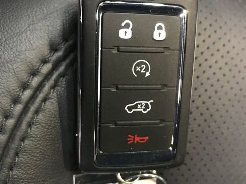 Certified 2025 Jeep Wagoneer Series II image 52