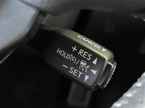 Certified 2025 Lexus IS 350 F Sport RWD image 25