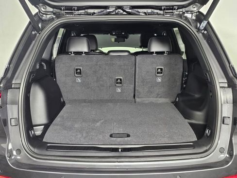 New 2026 Jeep Grand Cherokee Altitude AWD/4WD image 16