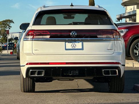 New 2026 Volkswagen Atlas Cross Sport SEL Premium R-Line AWD/4WD image 6