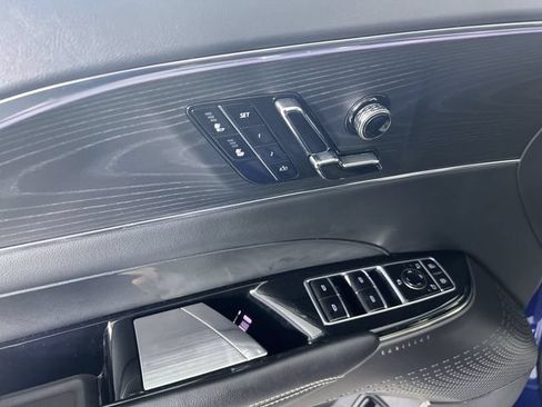 Certified 2024 Cadillac Lyriq Sport RWD image 24