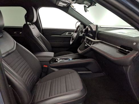 New 2025 Ford Explorer ST-Line w/ ST-Line Street Pack image 27