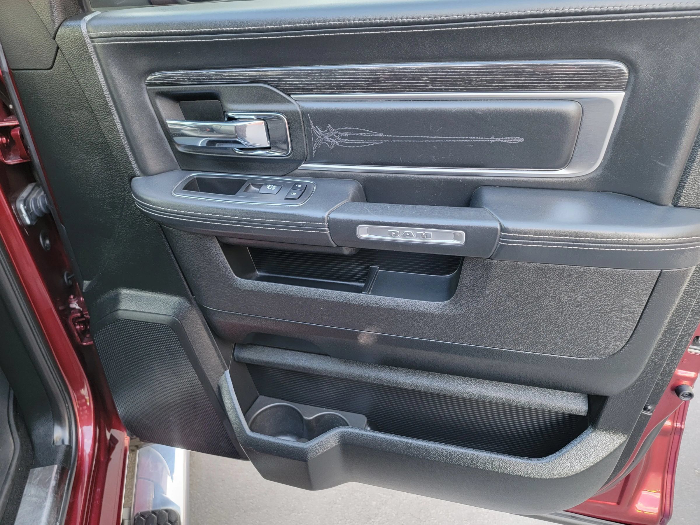 Used 2018 RAM 1500 Limited AWD/4WD image 22