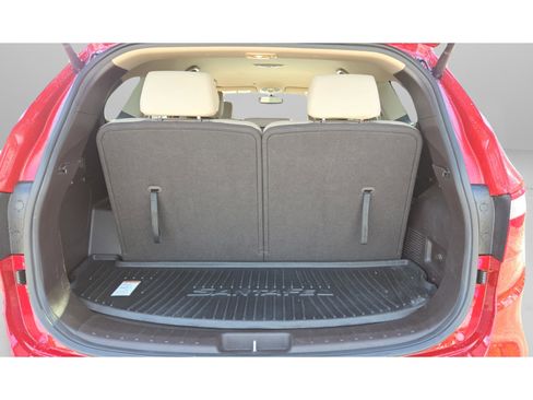 Used 2014 Hyundai Santa Fe GLS image 24