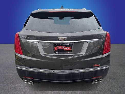 Used 2019 Cadillac XT5 FWD image 4