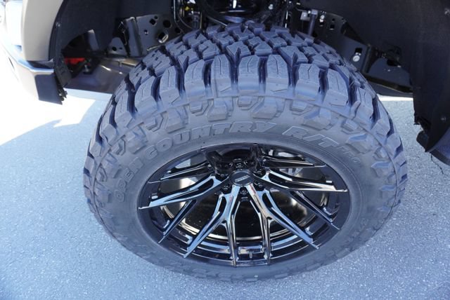 Used 2026 Ford F150 Raptor w/ Equipment Group 803A Raptor R AWD/4WD image 18