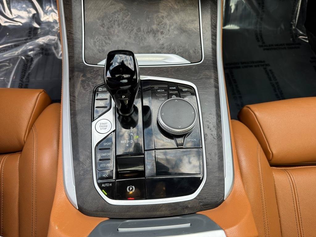 Used 2022 BMW X5 xDrive40i w/ Premium Package AWD/4WD image 37