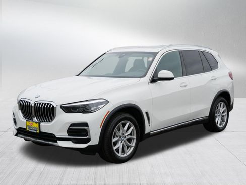 Used 2023 BMW X5 xDrive40i w/ Climate Comfort Package AWD/4WD image 3
