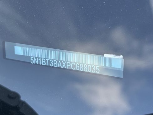 Certified 2023 Nissan Rogue SV image 27