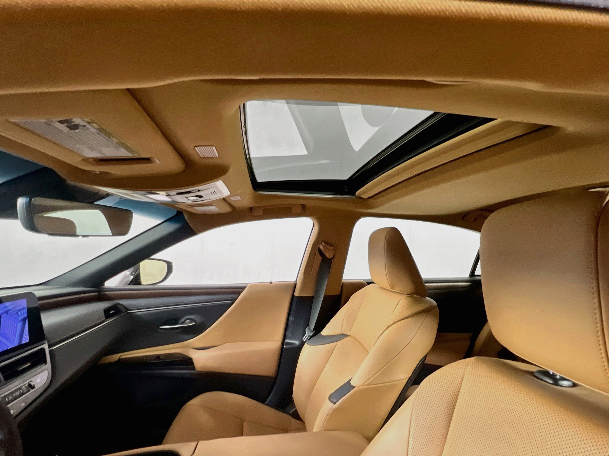 Used 2024 Lexus ES 350 w/ Premium Package FWD image 21
