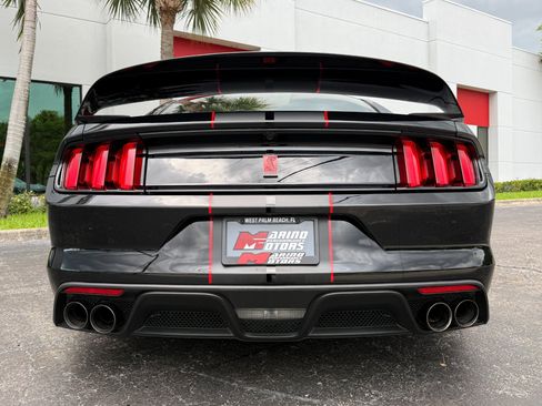 Used 2017 Ford Mustang Shelby GT350R w/ GT350R Equipment Group 920A RWD image 23