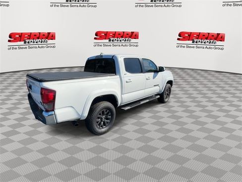 Used 2022 Toyota Tacoma SR5 image 9