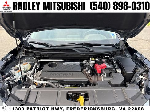 Used 2023 Nissan Rogue S AWD/4WD image 15