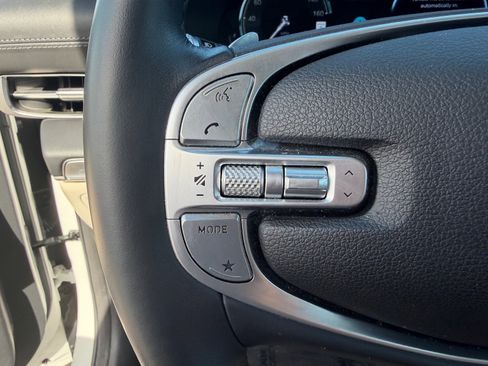 Used 2023 Genesis GV80 2.5T w/ Prestige Package image 23