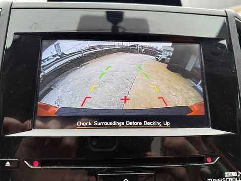 Used 2019 Subaru Crosstrek 2.0i Premium w/ Eyesight System image 18