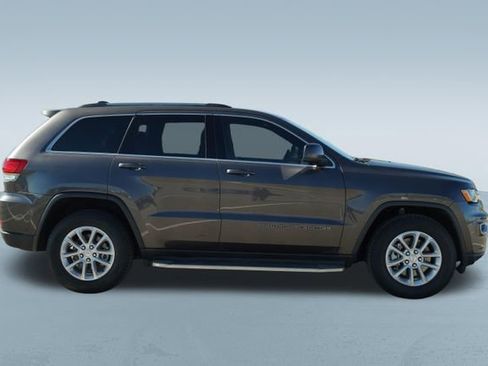 Used 2021 Jeep Grand Cherokee Laredo RWD image 10