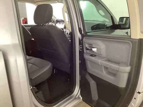 Used 2024 RAM 1500 Classic SLT AWD/4WD image 20