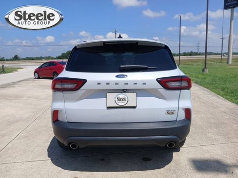 Used 2025 Ford Escape ST-Line Select AWD/4WD image 12