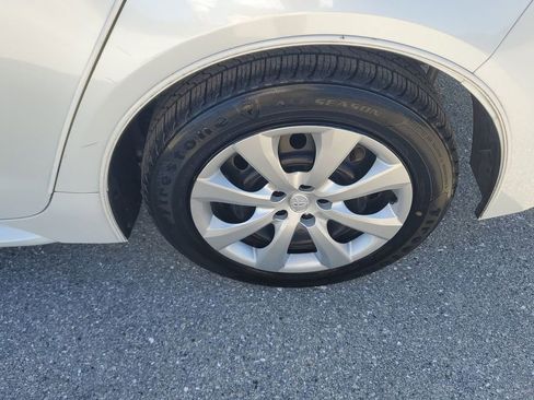 Certified 2023 Toyota Corolla LE image 19