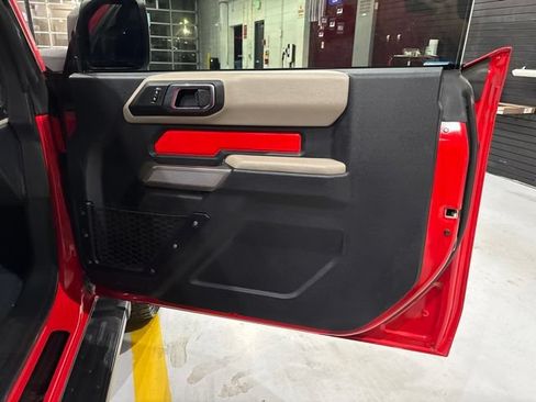 Used 2021 Ford Bronco Wildtrak AWD/4WD image 34