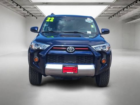 Used 2022 Toyota 4Runner TRD Off-Road Premium w/ Moonroof Package AWD/4WD image 9