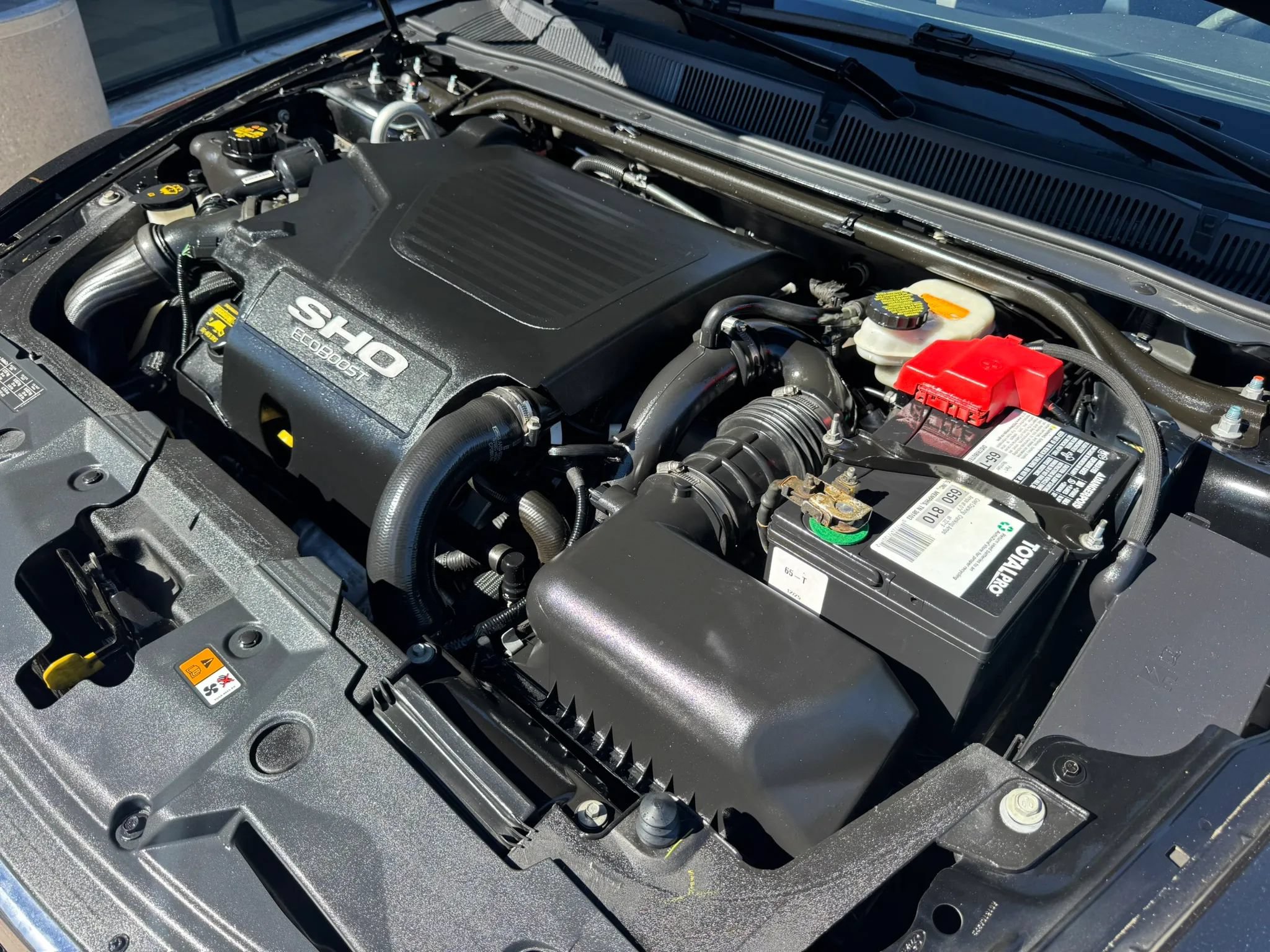 Used 2013 Ford Taurus SHO AWD/4WD image 27