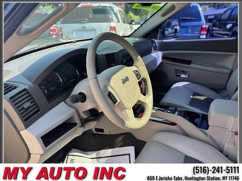 Used 2006 Jeep Grand Cherokee Limited AWD/4WD image 23